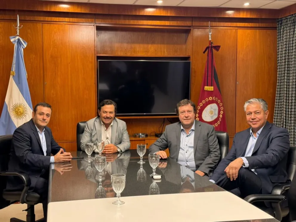 Reunión de gobernadores para avanzar en la conformación de bloques legislativos