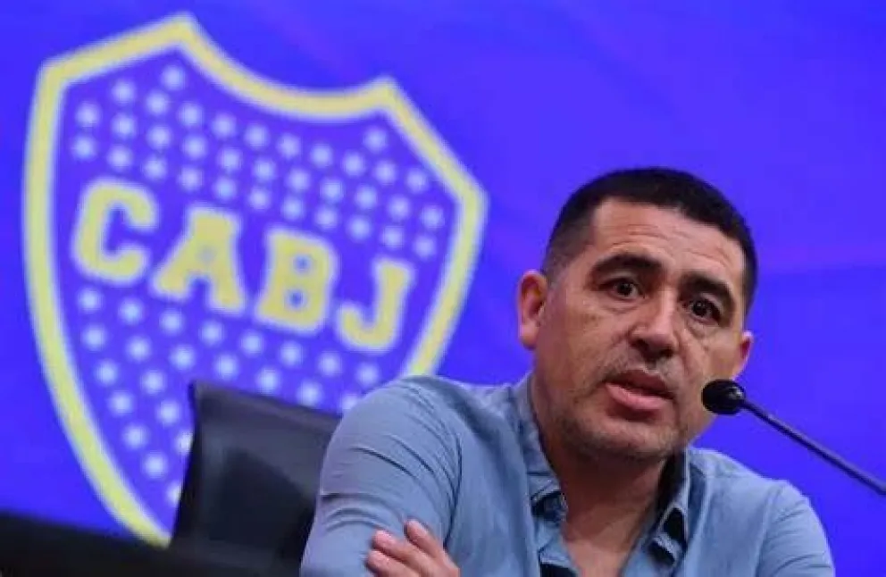 Riquelme asumió como nuevo presidente de Boca