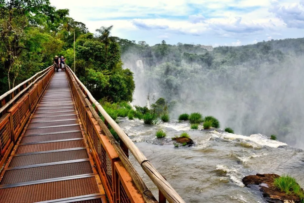 Verano 2024: Puerto Iguazú, uno de los 10 mejores lugares para viajar según la Inteligencia Artificial