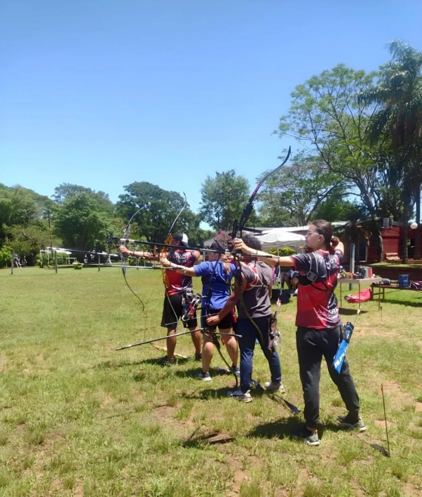 Nueve arqueros misioneros competirán en la Final Nacional de tiro con arco al aire libre