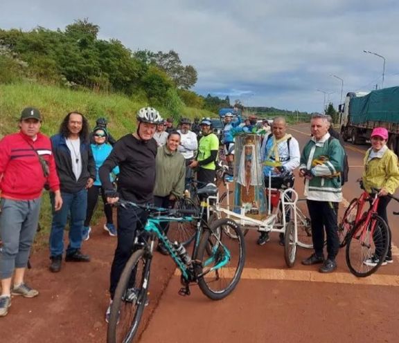Con fieles de Misiones y la región, Itatí vive una jornada especial en el día de la Inmaculada Concepción