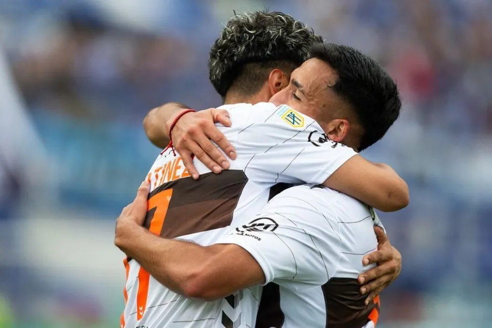 Platense ganó por penales y llegó a una histórica final después de 80 años 