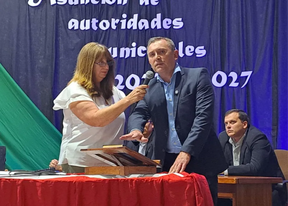 Sartori juró por cuarta vez como intendente de Campo Grande
