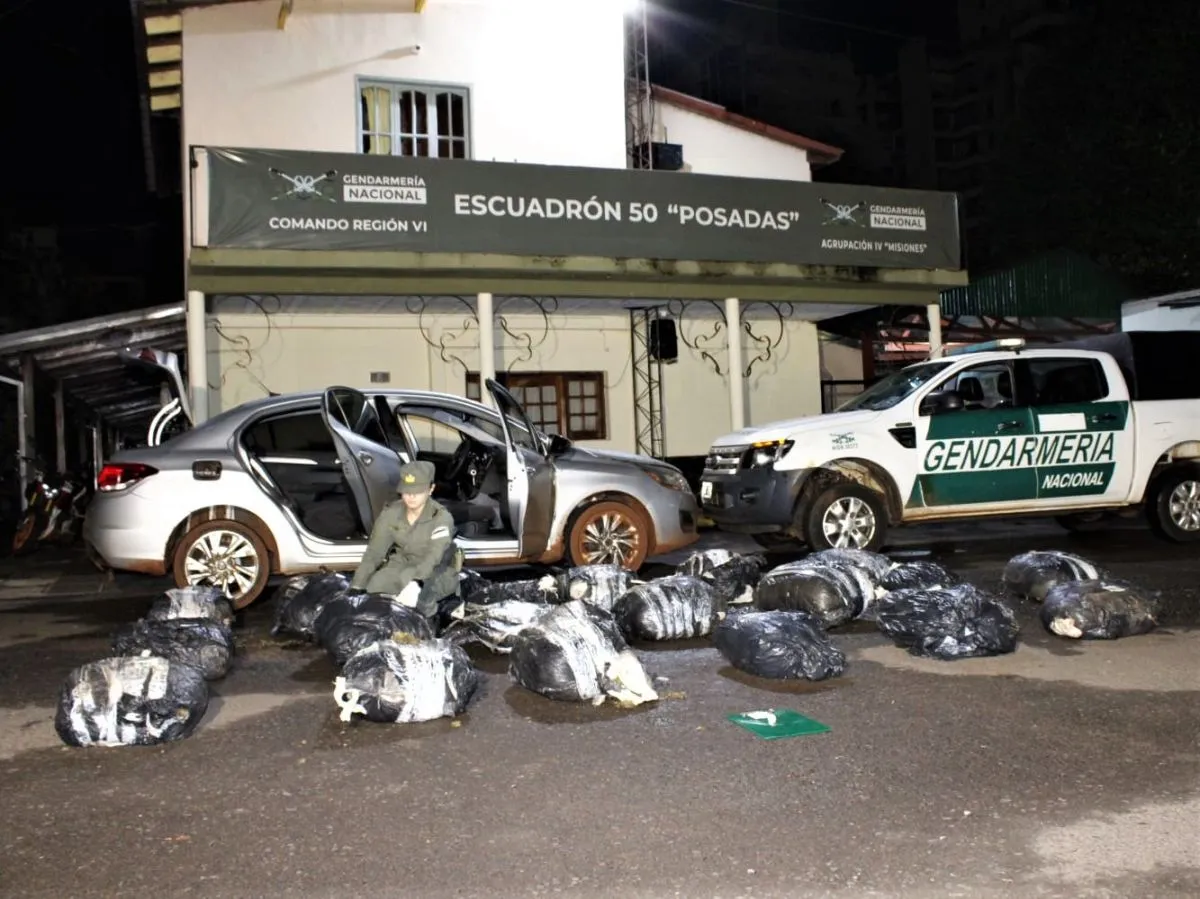 Fachinal: transportista narco detenido con 205 kilos de marihuana y cocaína