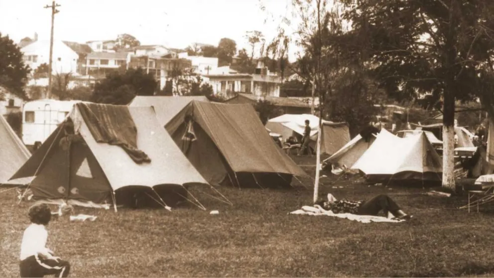 El viejo camping de Posadas, al lado de El Brete