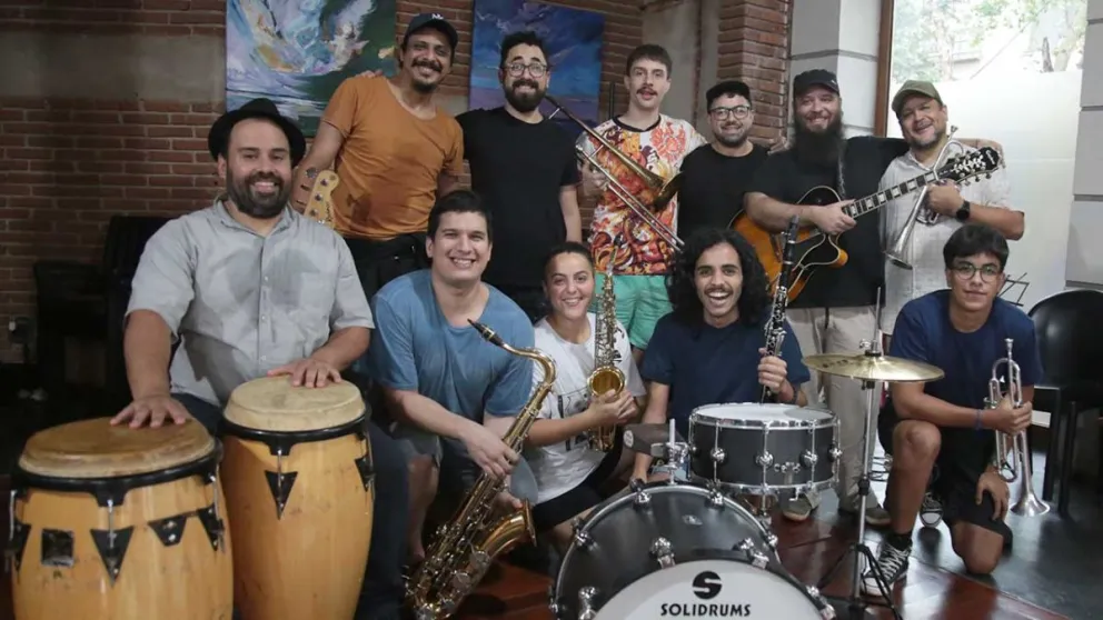 Fiesta orquestal para quitar toda pena