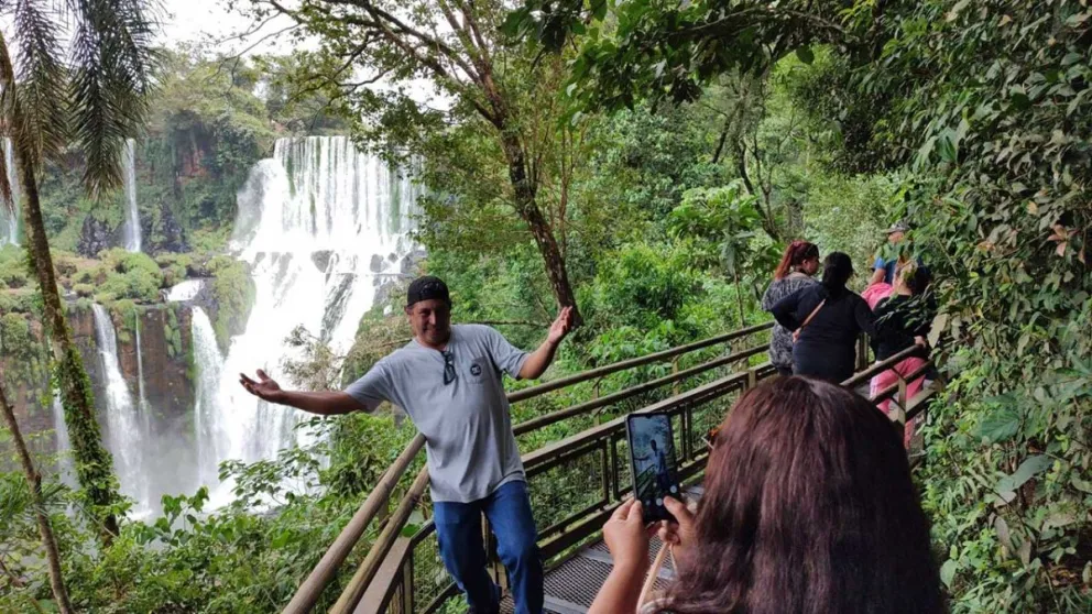 La Ley Ómnibus de Milei propone quitar un incentivo para que cadenas hoteleras se instalen en Iguazú