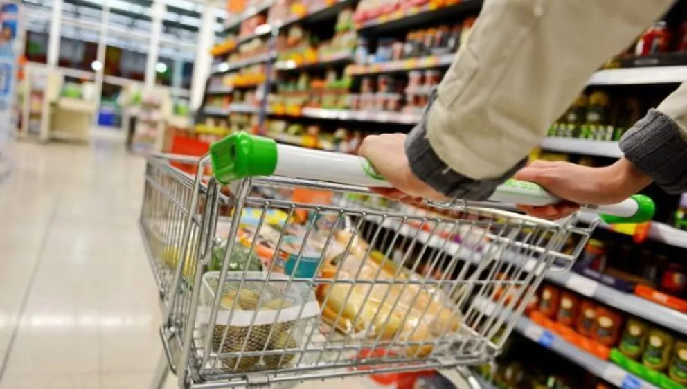 Compras inteligentes y anticipadas ante las constantes subas que sufren los productos en supermercados