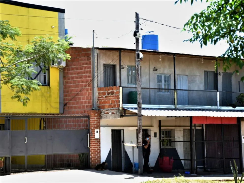 Vecinos del barrio A4 consternados por el atroz asesinato de 'Pelado' Martínez