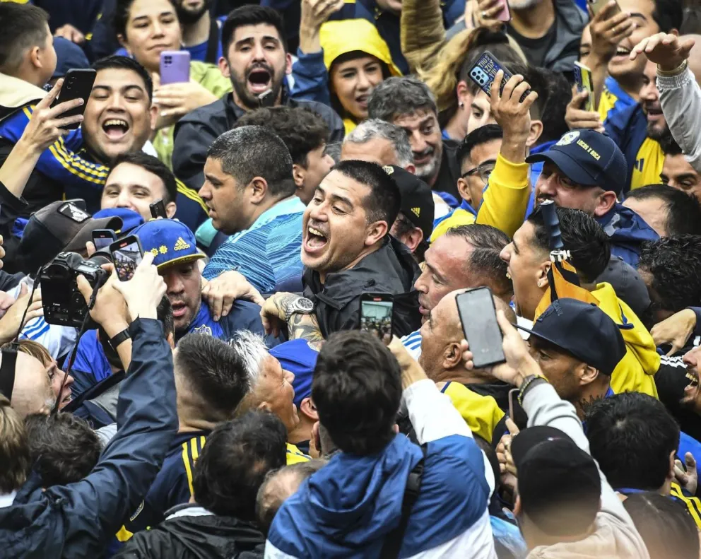 Juan Román Riquelme se impuso en las elecciones y es el nuevo presidente de Boca