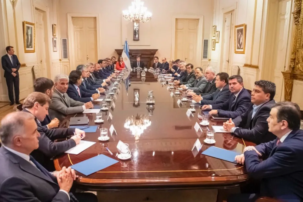 Passalacqua planteó ante Milei la preocupación por el Fondo Especial del Tabaco, el Fonid y las economías regionales
