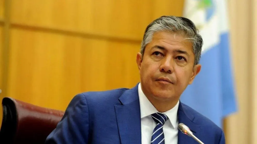El gobernador de Neuquén se autoexcluyó de la jubilación de privilegio