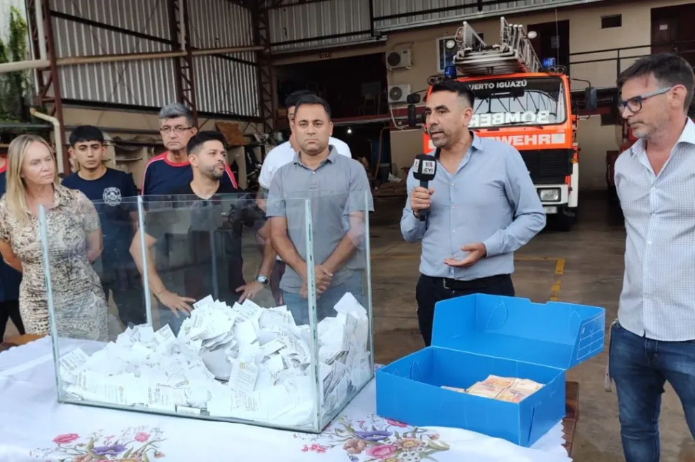 Se conocieron los ganadores del bono colaboración “Gordo de fin de año” de Bomberos Voluntarios