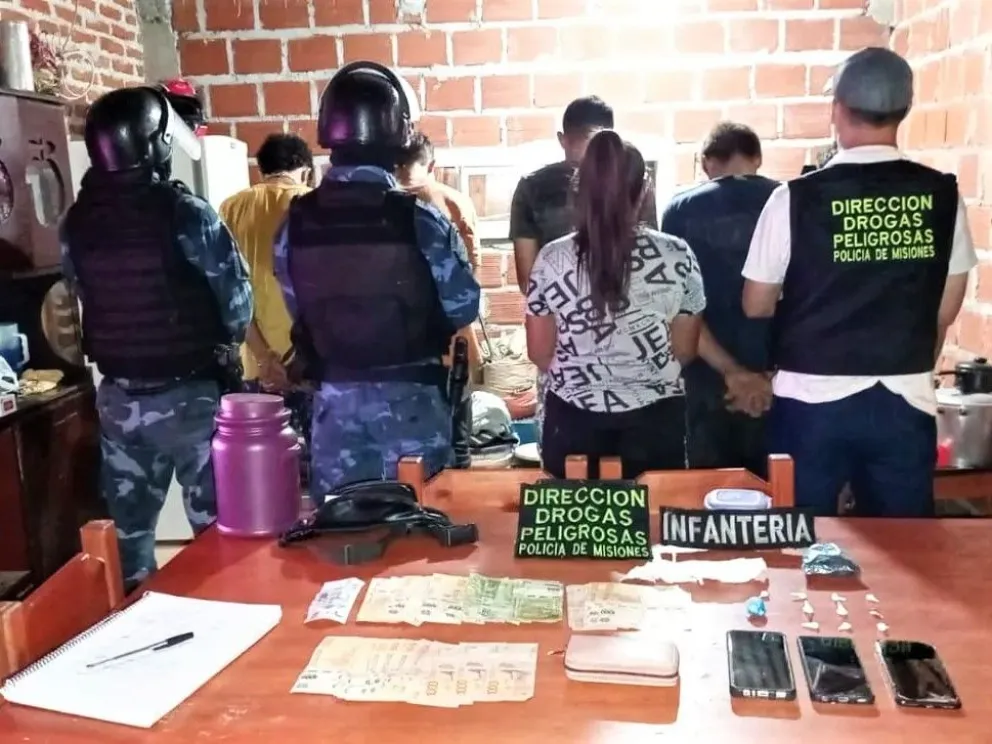 Narcomenudeo en Posadas: nueve detenidos con marihuana y cocaína fraccionada
