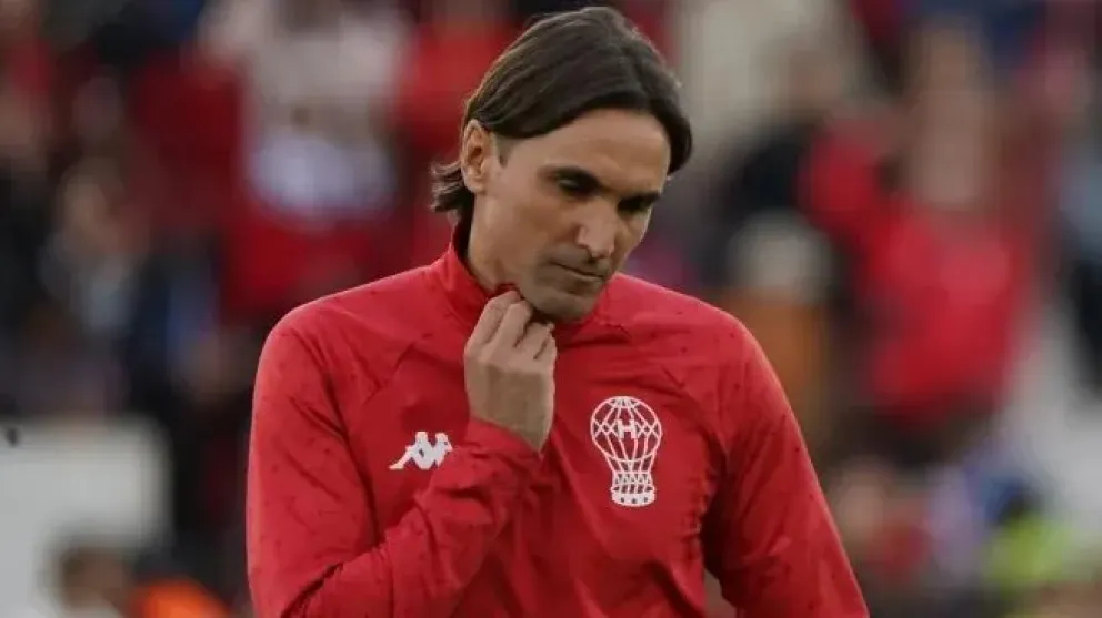 Escándalo: Huracán advirtió que Diego Martínez no se desvinculó del club