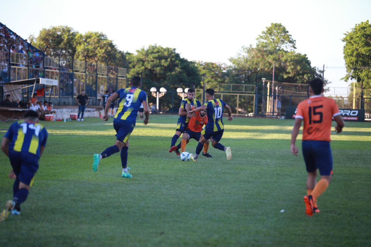 Torneo Regional: Mitre y Central Iguazú quedaron a mano