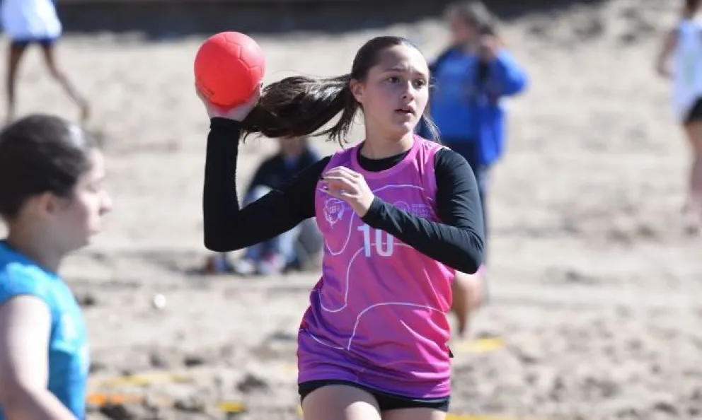 Una obereña fue convocada al Campus Nacional de Beach Handball