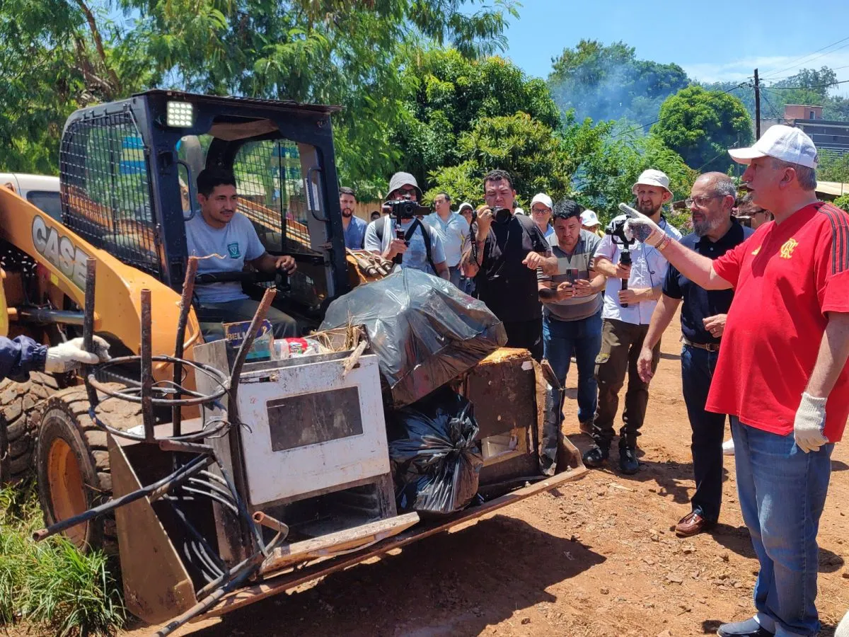 Dengue: Intensifican los trabajos de limpieza y eliminación de reservorios en Iguazú