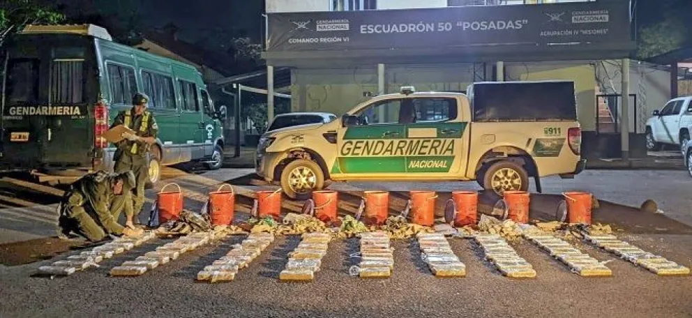Gendarmería incautó casi 100 kilos marihuana oculta en tachos de Ceresita en pasta en Posadas
