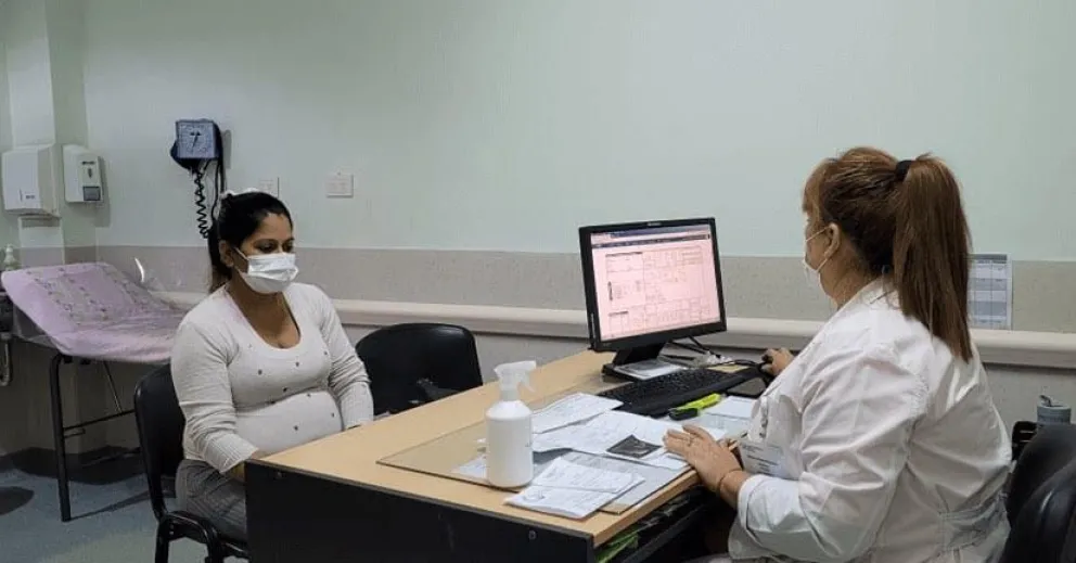 El Hospital Materno mantiene activo el consultorio de asesoría para embarazadas