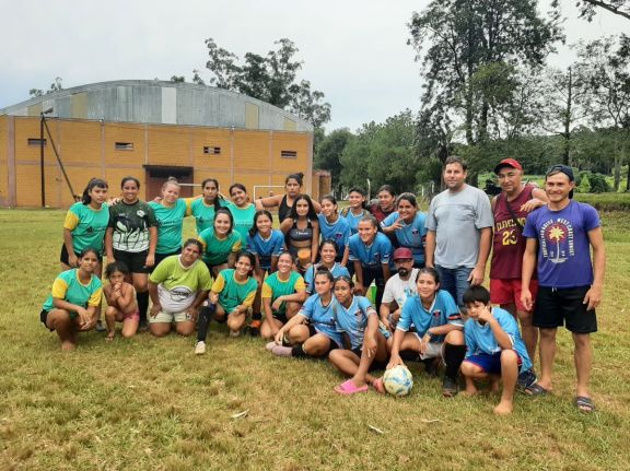 Fútbol solidario en Caraguatay