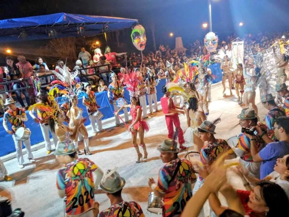 Sin el aporte del Municipio reúnen fondos para realizar una nueva edición del Carnaval