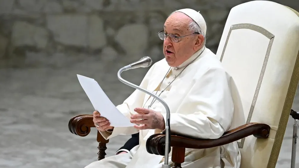 El papa Francisco reza por la paz en Ecuador