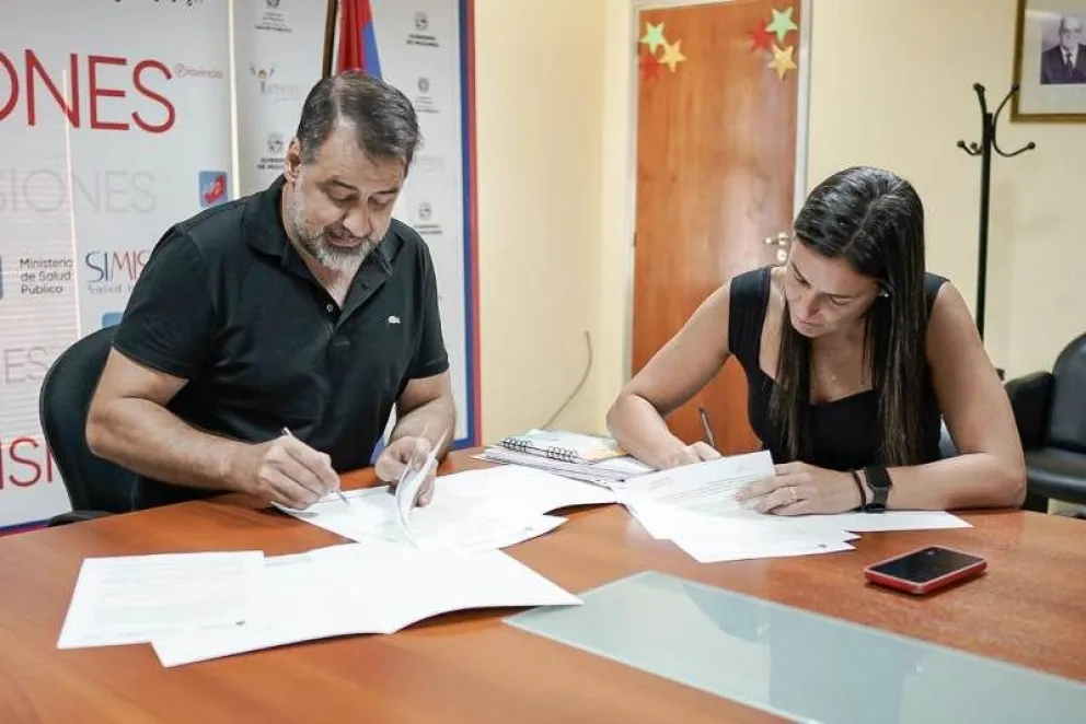 Salud Pública y Eprac renuevan convenio para control de calidad del agua