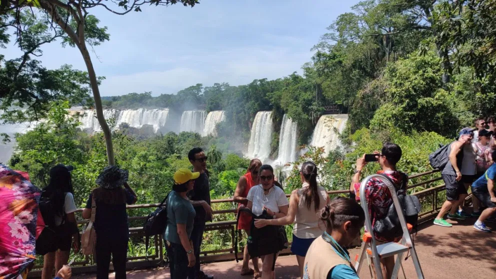 Iguazú mantuvo el movimiento turístico durante la segunda quincena de enero