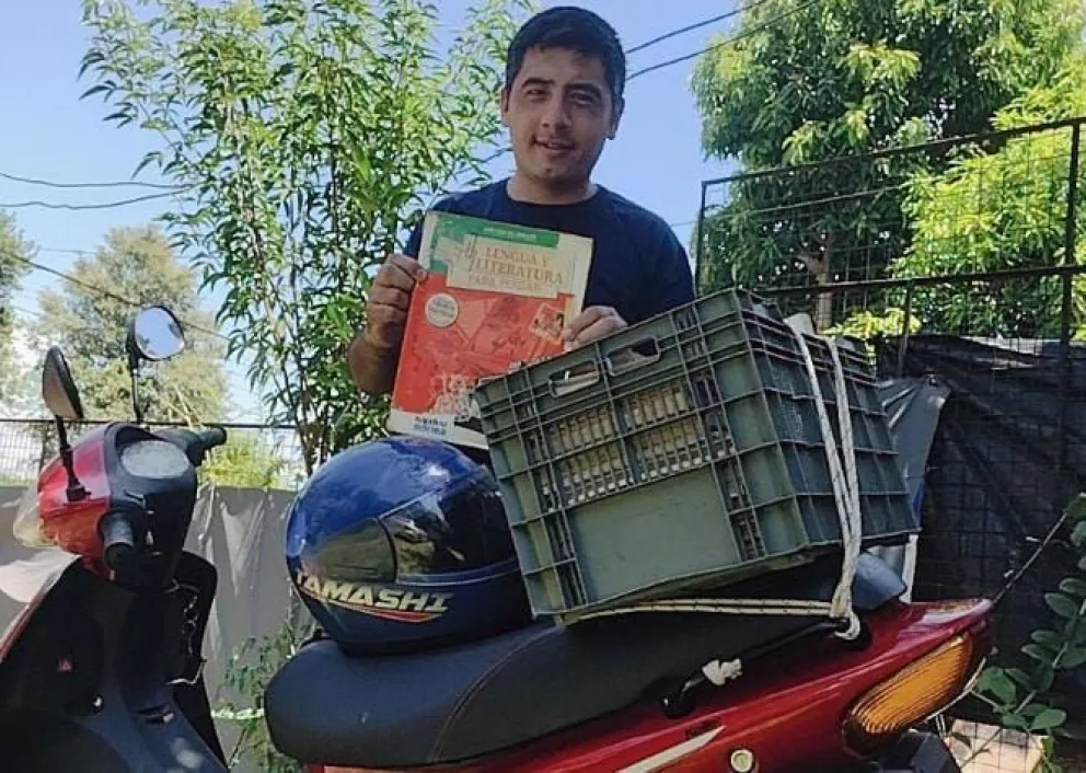 Amante de la lectura de Iguazú avanza en la creación de una Biblioteca Pública