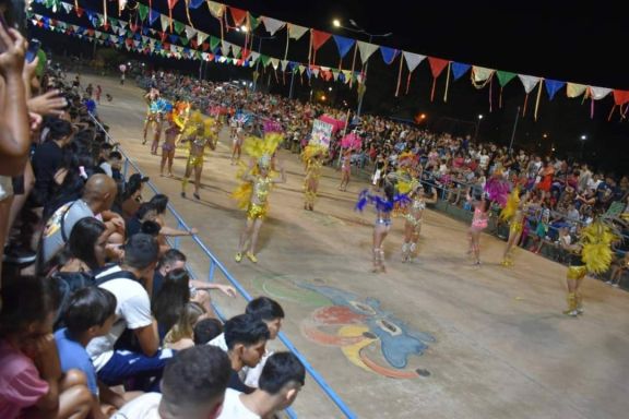 Puerto Piray disfrutó de una fantástica jornada de carnaval