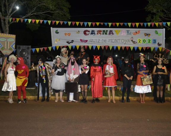 Este fin de semana carnaval con disfraces en Ruiz de Montoya 