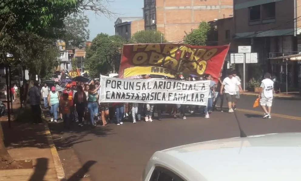 Eldorado: marcha en rechazo del recorte de presupuesto que era enviado por Nación a comedores y merenderos