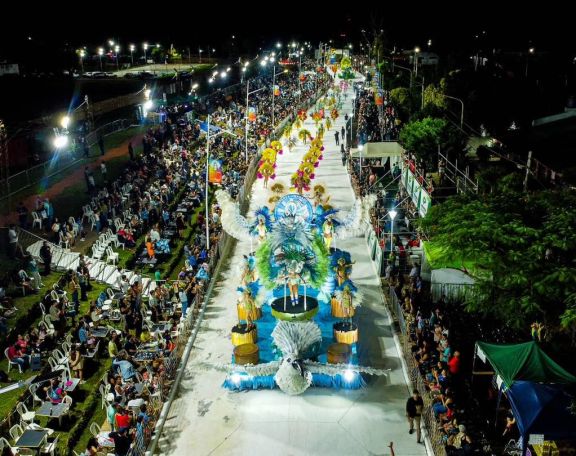 Comparsa Marabú se consagró tricampeona del carnaval santotomeño