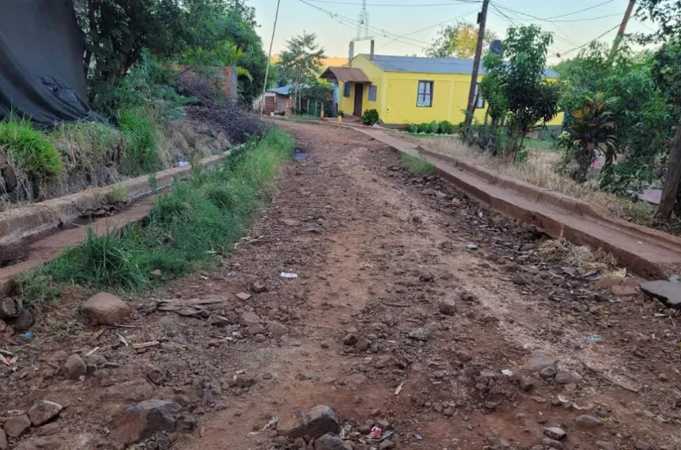 El barrio San Lucas de Puerto Iguazú solicita alumbrado público y el arreglo de calles