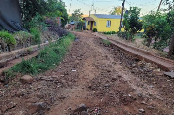 El barrio San Lucas de Puerto Iguazú solicita alumbrado público y el arreglo de calles