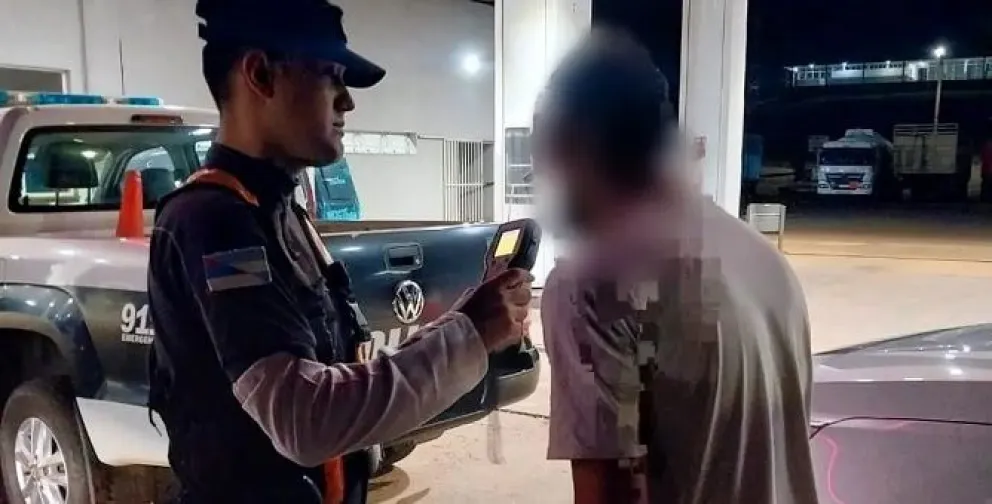 Control policial: arrestaron a un conductor ebrio y 11 personas dieron ...