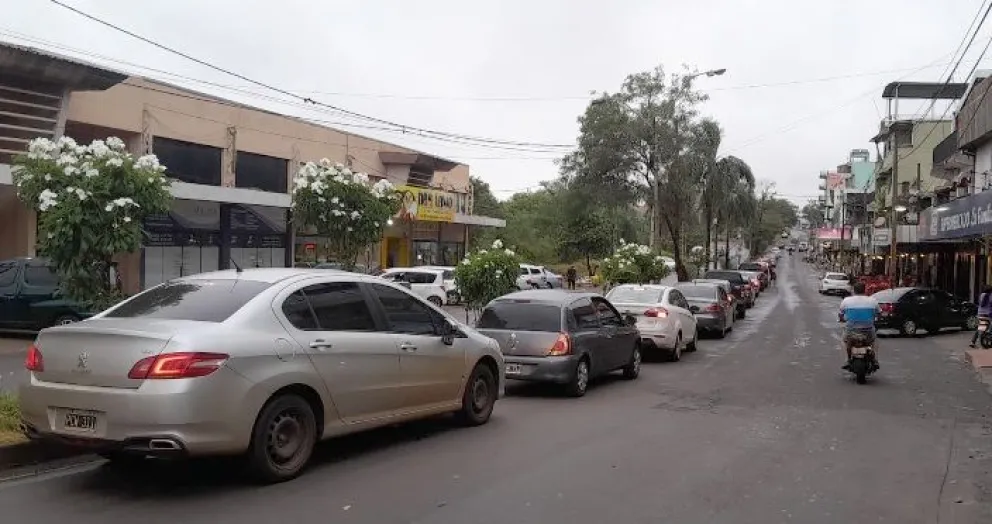 Espera interminable para cruzar desde Encarnación