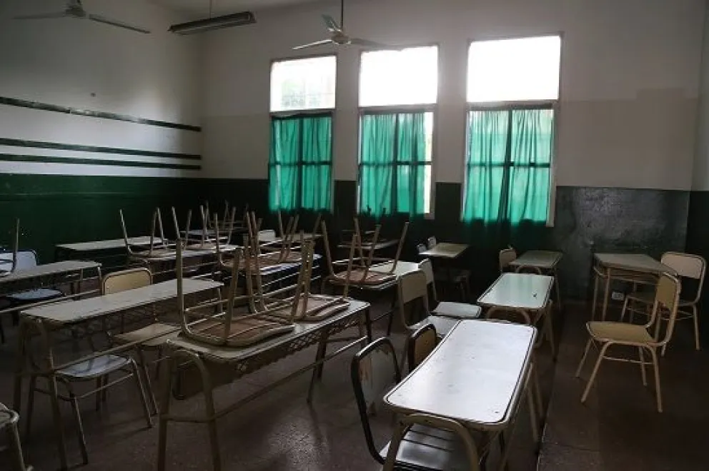 Salario docente: “La provincia evalúa hasta dónde puede absorber parte de lo que Nación dejó de transferir”