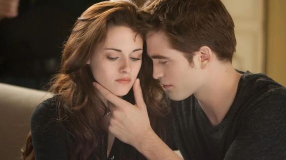 Robert Pattinson y Kristen Stewart: Detrás de las escenas íntimas de Crepúsculo