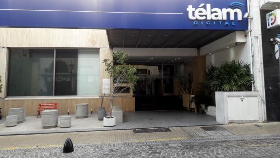 Milei afirmó que su gestión cerrará la agencia nacional de noticias Télam