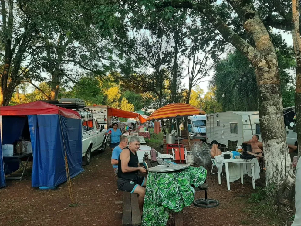 Exitoso sábado en el cuarto encuentro de rodanteros en Caraguatay
