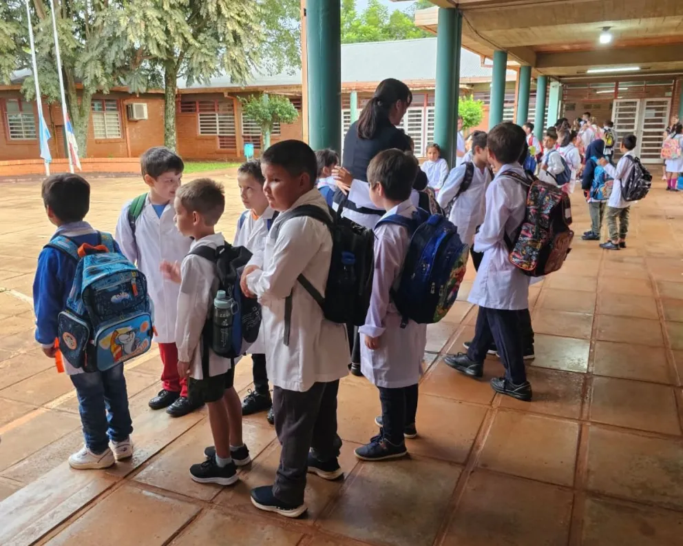 Jardín América: alumnos iniciaron las clases en la gran mayoría de las escuelas