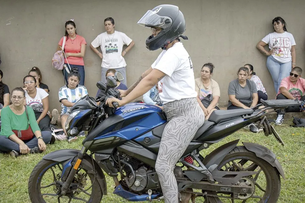 Taller para mujeres motociclistas: claves y mitos derribados