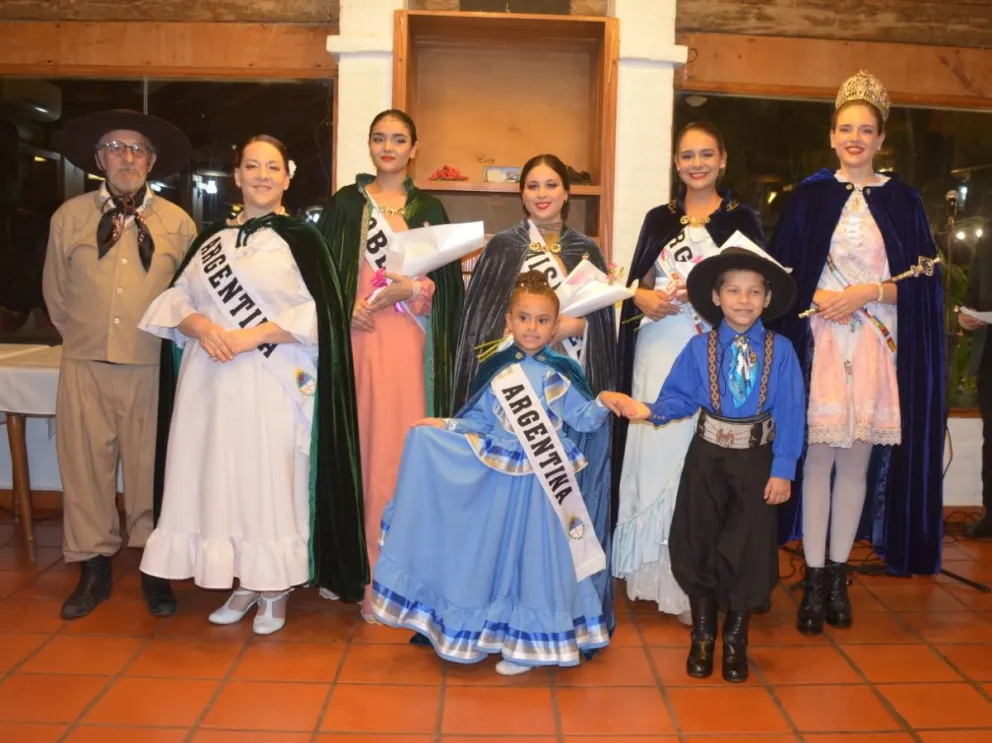 El Centro Cultural Argentino de Oberá presentó a sus Paisanas