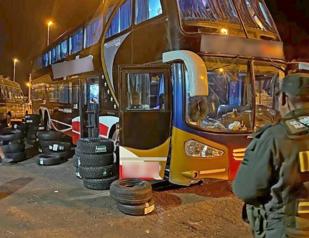 Gendarmería secuestró 138 neumáticos de origen extranjero en distintos operativos