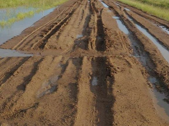 El estado de los caminos tras la lluvias es tema de debate en Corrientes