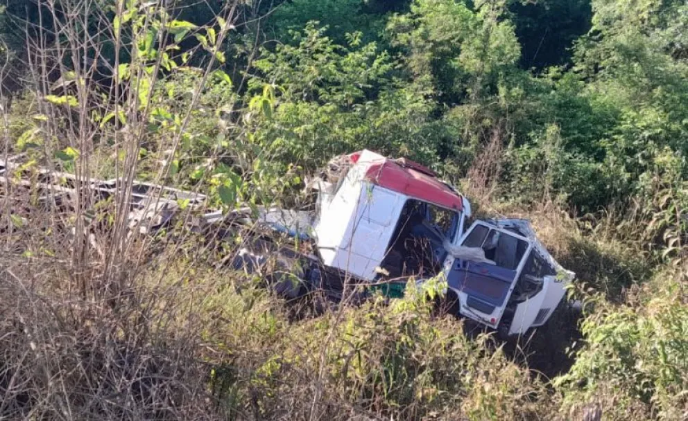 Despiste sobre ruta 12 dejó un lesionado en Caraguatay