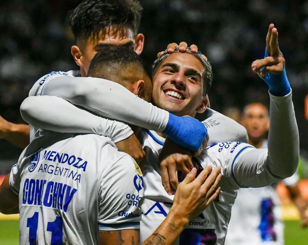 Copa De La Liga: Godoy Cruz Venció A Platense Y Es El Primer ...