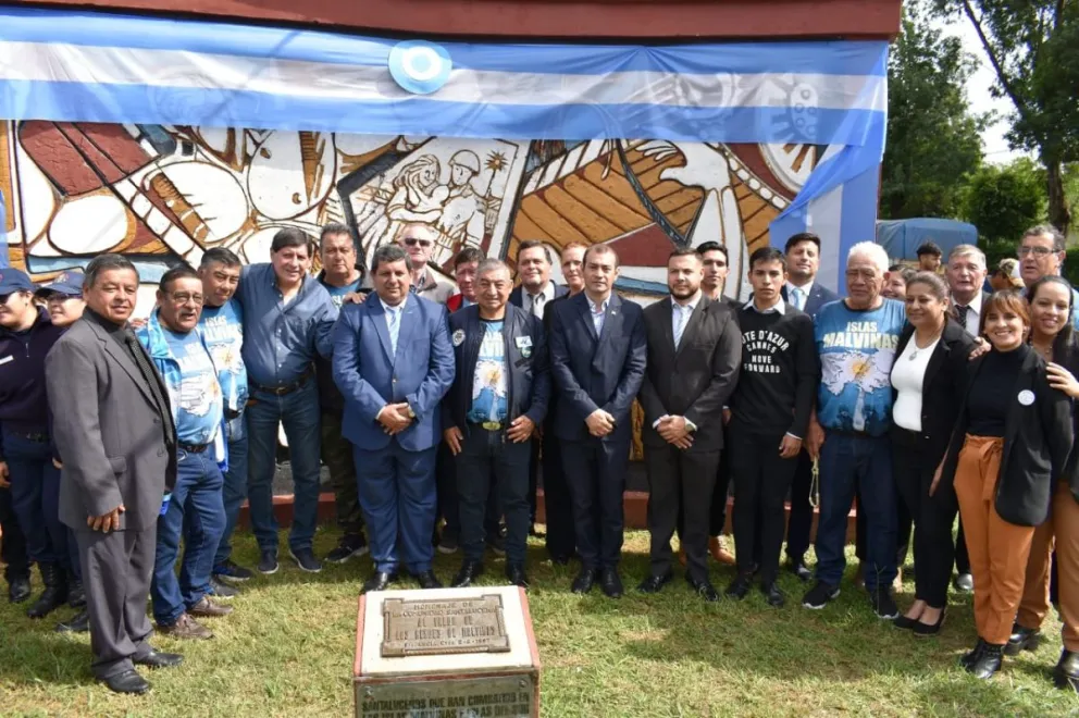 Municipios correntinos rindieron homenaje a los héroes de Malvinas